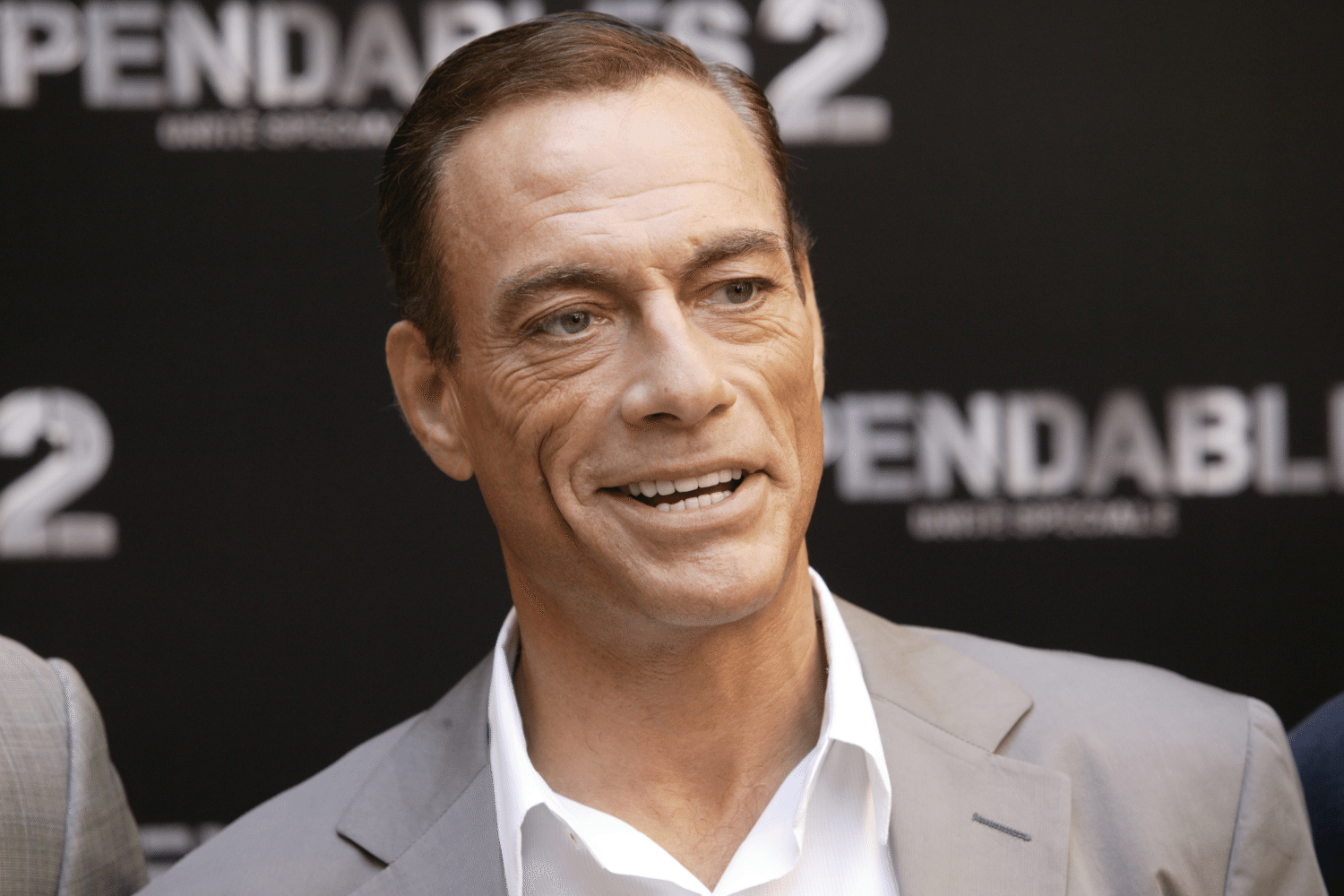 Preguntas aburridas hacen que Jean-Claude Van Damme abandone una entrevista