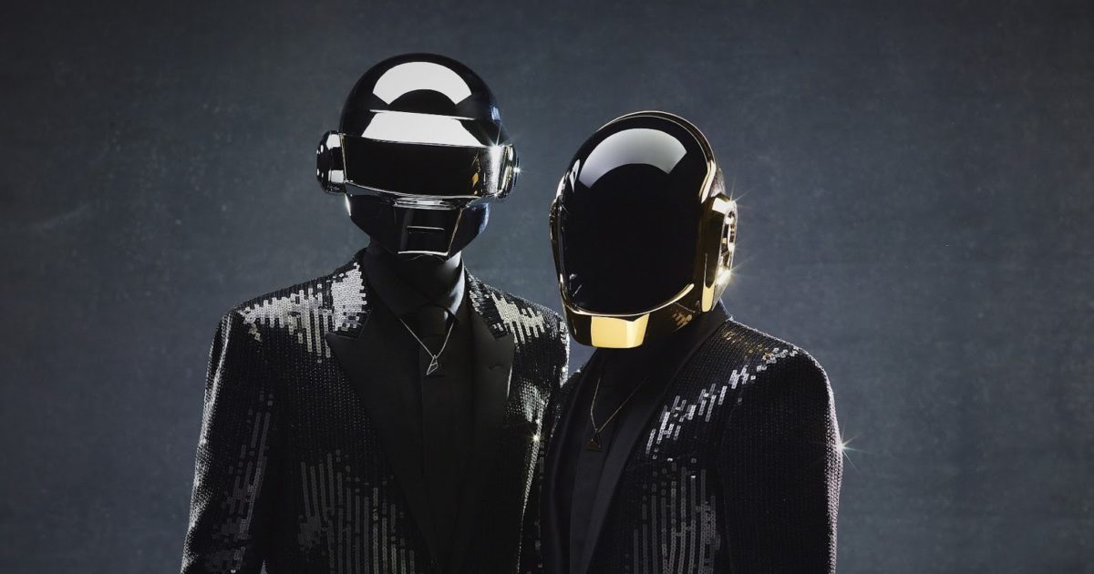 Integrante de Daft Punk en festival de cannes sin mascara.